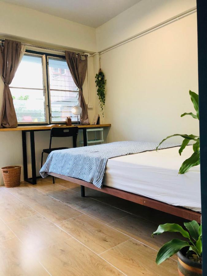 Hostel Number 4 Old Town Chiang Mai Zewnętrze zdjęcie